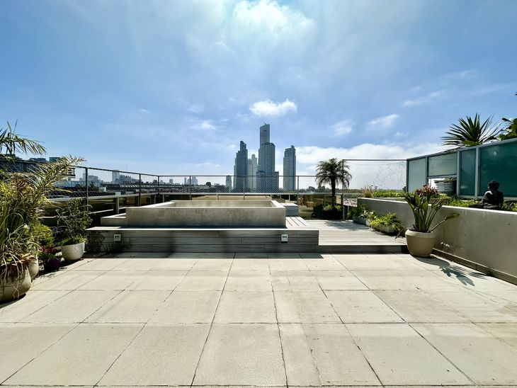 Suelen ser como casas en altura, con terrazas y amenities propios Suelen ser como casas en altura, con terrazas y amenities propios