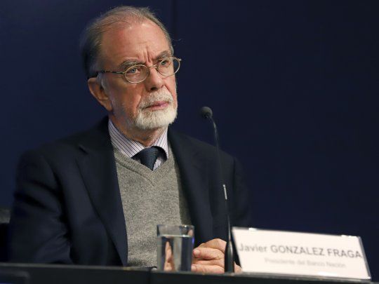 Gonzalez Fraga Banco Nacion.jpg