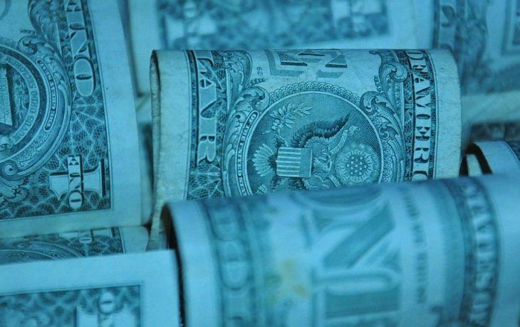 El dólar blue bajó por cuarta jornada consecutiva. El dólar blue bajó por cuarta jornada consecutiva.