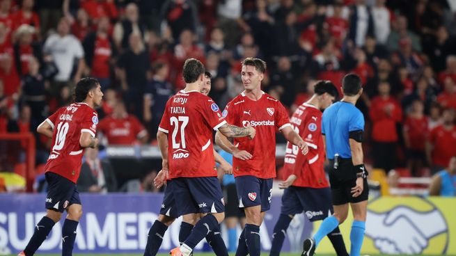 Independiente ganó en Avellaneda y quedó mejor parado en la Sudamericana.