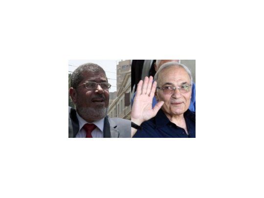 Candidatos: el islamita Mohamed Mursi y el expremier de Mubarak Ahmed Shafik.