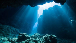 Un satélite de la NASA reveló algunas características del fondo oceánico.