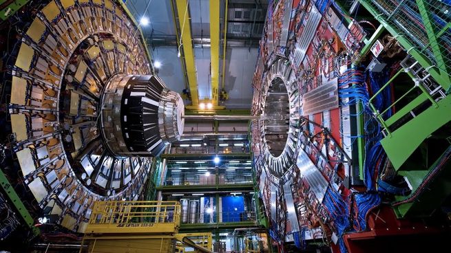 El-Gran-Colisionador-de-Hadrones-LHC.jpg