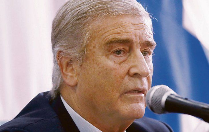 ámbito.com | PAG14-15-AGUAD.jpg