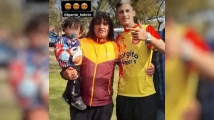Controversy over photo of L-Ghent with former leader of “Los Monos”