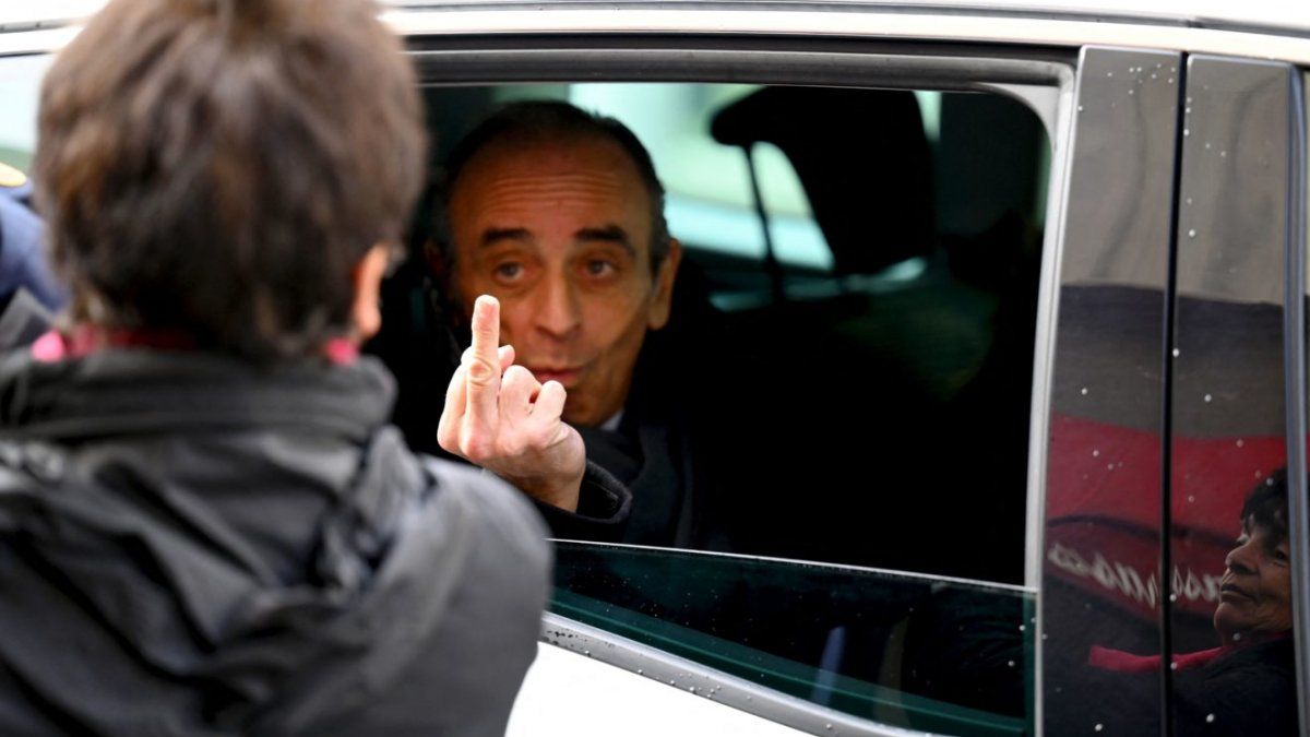 The extreme right of France adds journalist Éric Zemmour as a candidate