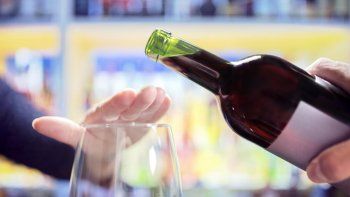 cerebro: aseguran que dos vasos de vino mejoran su rendimiento