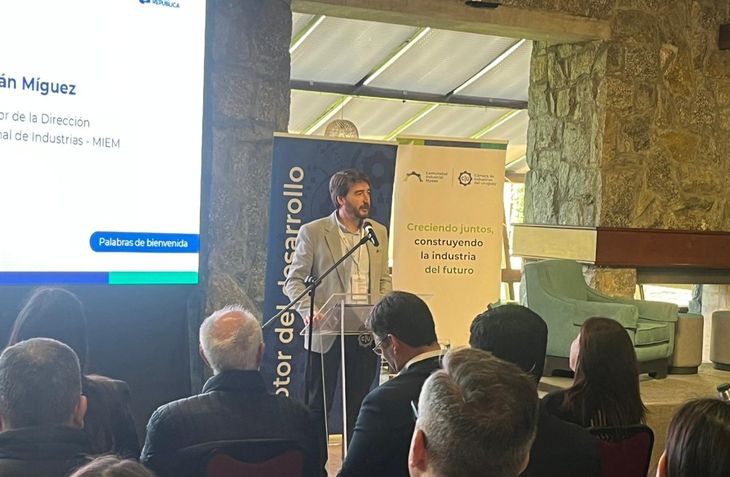 El director nacional de Industria, Adrián Míguez, valoró los espacios de coordinación público-privados. El director nacional de Industria, Adrián Míguez, valoró los espacios de coordinación público-privados.