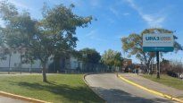 La mujer fue derivada a este centro asistencial de Lanús, donde se constató su muerte