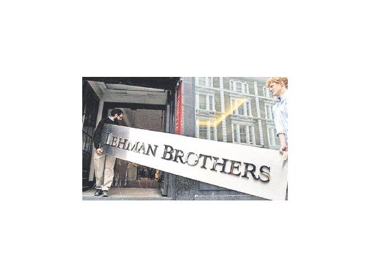 Símbolo de una época: subasta del  cartel de Lehmann Brothers en Sotheby’s de Nueva York, como índice de la mayor supervivencia del mercado del arte.