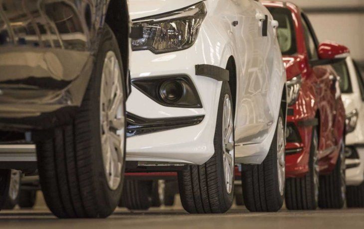En un contexto adverso, cayó 4% la venta de autos financiados en 2020