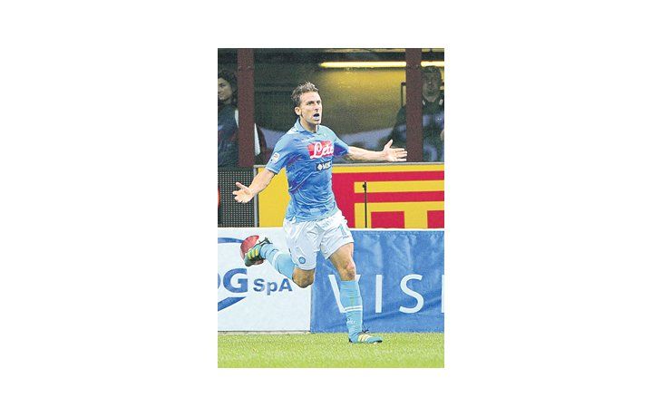 Hugo Campagnaro es la gran novedad en la convocatoria de la Selección. A los 31 años, el cordobés que juega en el Napoli llegó al equipo nacional.