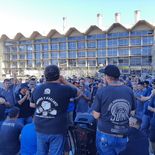 El SUTNA realizó una masiva asamblea de trabajadores en FATE para discutir el plan de lucha. El SUTNA realizó una masiva asamblea de trabajadores en FATE para discutir el plan de lucha.