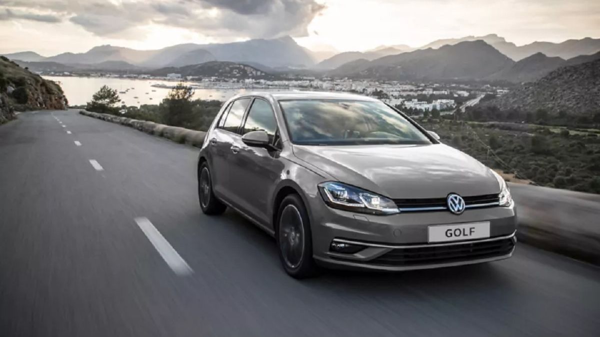 Volkswagen would launch a new generation of the Golf