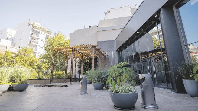 aire libre. La nueva terraza de Alto Palermo ya está casi lista.