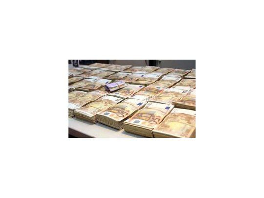 En 5 meses se fugaron de España € 163 mil millones