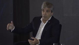 Luis Caputo justificó la falta de acumulación de reseras y ratificó la continuidad de las bandas del dólar. Luis Caputo justificó la falta de acumulación de reseras y ratificó la continuidad de las bandas del dólar.