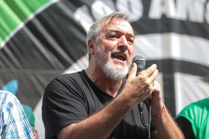 Roberto Aguiar apuntó contra los gobernadores por la reforma laboral. Roberto Aguiar apuntó contra los gobernadores por la reforma laboral. 