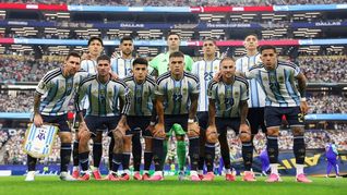 Quiénes son los jugadores de la Selección Argentina que deberán cuidarse de una suspensión ante Jordania Quiénes son los jugadores de la Selección Argentina que deberán cuidarse de una suspensión ante Jordania