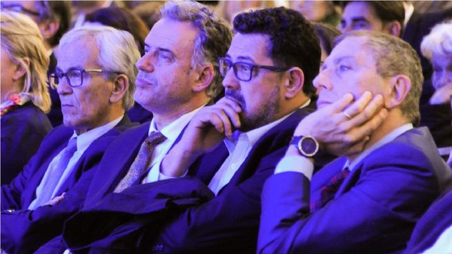 Charlas de quincho: conflictividad laboral, una Ferrari económica que llegó tarde y señal de largada para el Presupuesto.