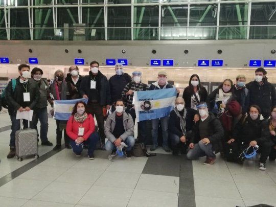 La delegación que viajó junto a Juan Grabois.&nbsp;