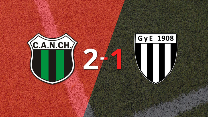 Nueva Chicago le dio vuelta el partido a Gimnasia (Mendoza) con un 2-1