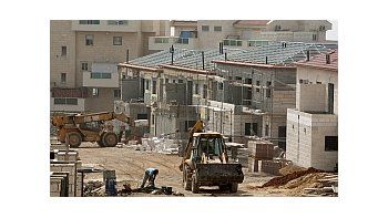 Los colonos hebreos llevan edificadas más de 600 viviendas desde que concluyó la moratoria para edificar en esa zona