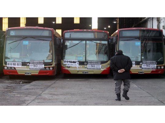 Línea 60: choferes, de paro por tiempo indeterminado tras muerte de un trabajador