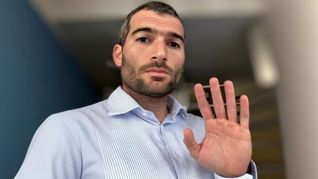 Rodrigo Sbarra reemplazará a Guido Giana como viceministro de Salud. Rodrigo Sbarra reemplazará a Guido Giana como viceministro de Salud.
