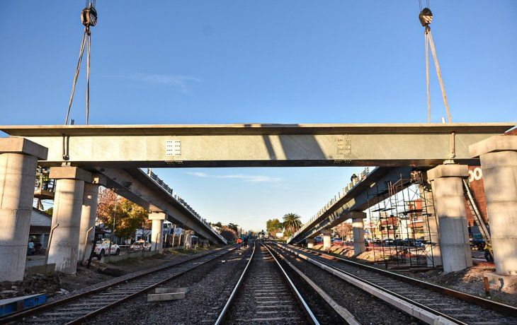 El Ministro de Transporte de la Nación, finalizó el primer puente modular, en San Antonio de Padua.