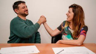 Juan Grabois con Paula Abal Medina.