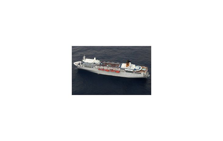 El crucero, de 188 metros de eslora, zarpó el sábado de Madagascar hacia las islas Seychelles y tenía previsto seguir hacia Omán y Egipto.