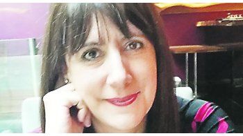 ámbito.com | Redondo. La ganadora del Premio Planeta 2016 viajó al país a presentar su novela “Todo esto te daré”.