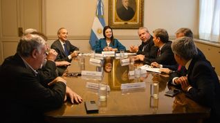 La ministra de Capital Humano, Sandra Pettovello, se reunió con los rectores de las universidades para intentar destrabar el conflicto.&nbsp;