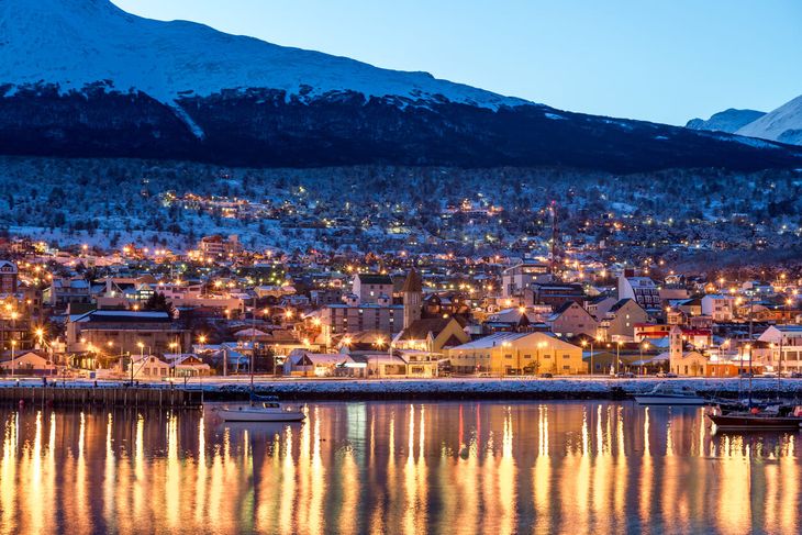 El Calafate is one of the best options to visit in southern Argentina during spring. El Calafate is one of the best options to visit in southern Argentina during spring.