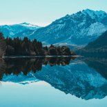 Naturaleza, silencio y postales invernales convierten a este destino en una alternativa diferente para una escapada.