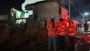 El incendio en Santa Cruz dejó tres muertos y siete heridos El incendio en Santa Cruz dejó tres muertos y siete heridos