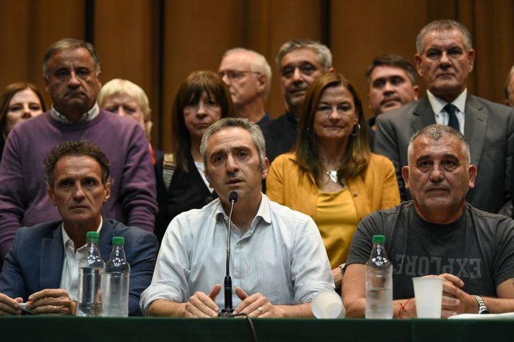Andrés Larroque en el acto de Smata