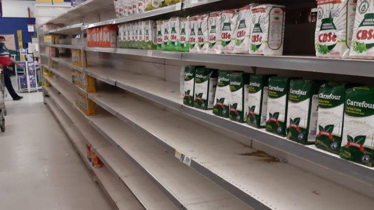 Desde hace varias semanas se detectan faltantes de productos en los supermercados y comercios barriales.