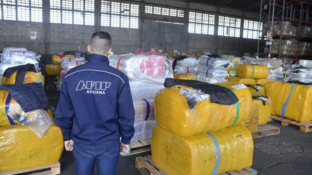 Customs signed a historic merchandise donation for US4 million