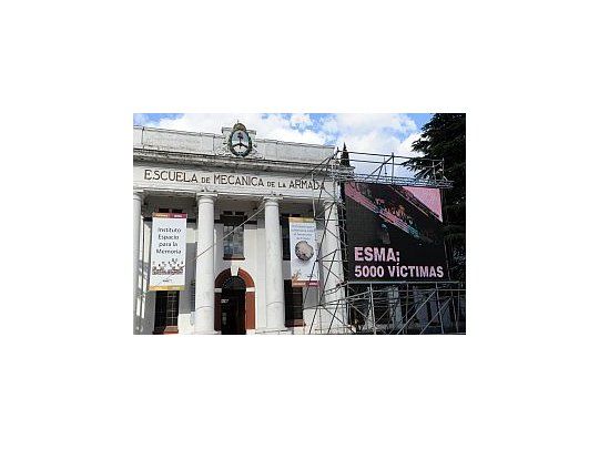 En diciembre de 2012 el Ministerio de Justicia y DDHH fue cuestionado por utilizar la ESMA para un taller de fin de año.