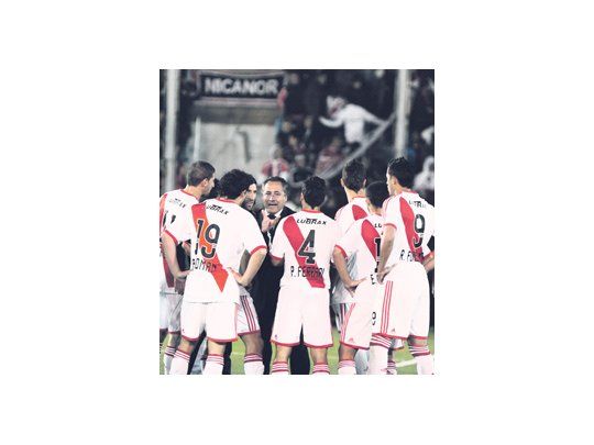 El equipo de River está pasando el peor momento deportivo de su historia, pero si desciende también transitaría una crisis económica difícil de superar.