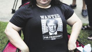 APOYO. El expresidente Donald Trump sigue cosechando respaldos a pesar de la batería de procesos judiciales que enfrenta y que lo podrían llevar a la cárcel.