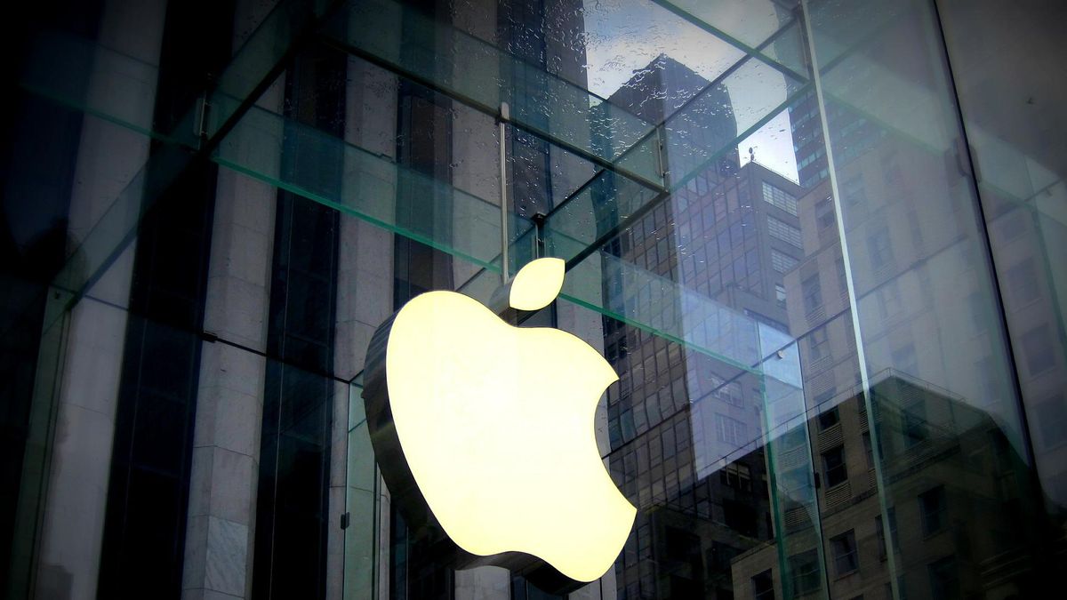 Apple analiza un ajuste: ¿afectará a sus iPhones y al resto de sus productos?