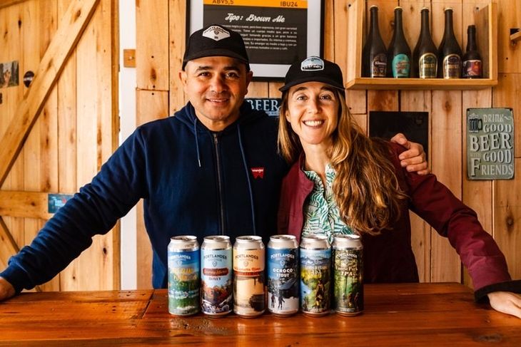 Emanuel Jorge López, de la Cámara Argentina de Cerveceros Artesanales, e Inés López, su esposa. Emanuel Jorge López, de la Cámara Argentina de Cerveceros Artesanales, e Inés López, su esposa.