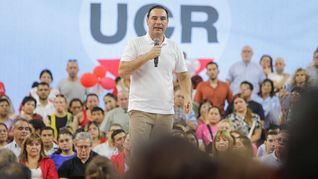 Gustavo Valdés, durante un acto partidario en Corrientes.