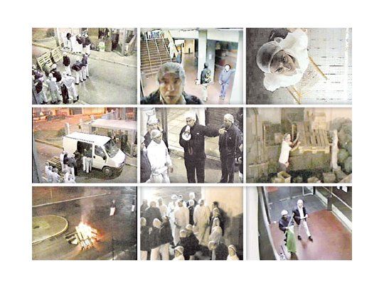 Imágenes del copamiento de la planta de Kraft Foods por parte de 20 activistas el 3 de julio. Se taparon cámaras de seguridad, se impidió lasalida de directivos, se hizo fuego con mercadería, entre otros actos de violencia.