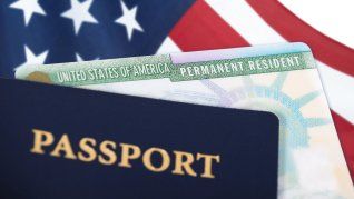 EEUU aplica desde hace tiempo estrictas restricciones de visa a los iraníes por motivos políticos y de seguridad. EEUU aplica desde hace tiempo estrictas restricciones de visa a los iraníes por motivos políticos y de seguridad.