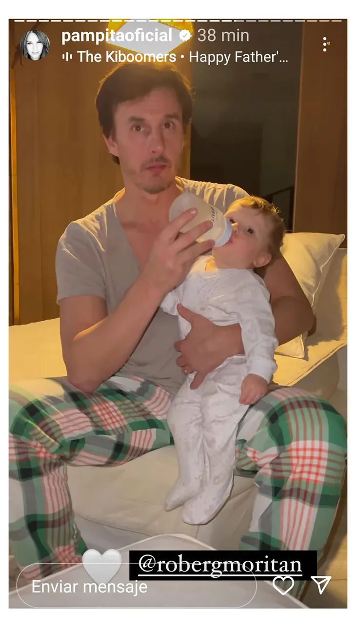 El legislador porteño García Moritán junto a Ana, la hija que tuvo con Pampita. 