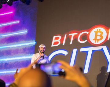 El presidente salvadoreño, Nayib Bukele, presentó el proyecto Bitcoin City.